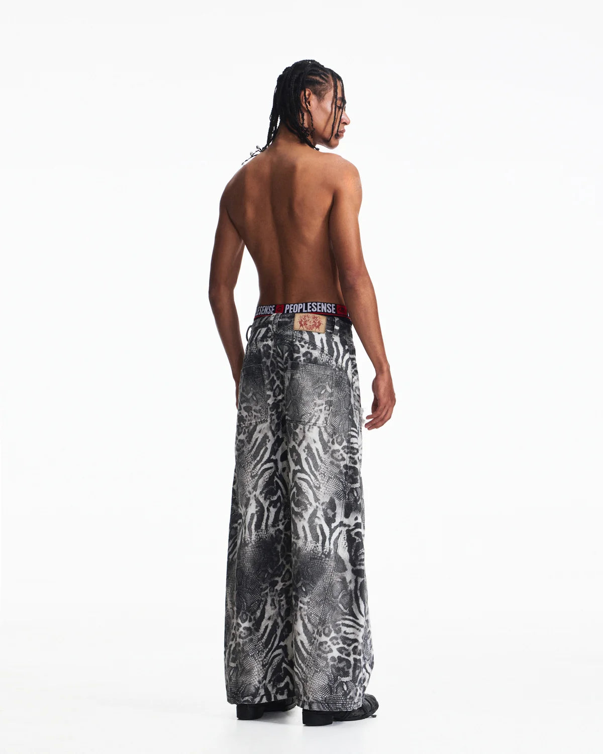 Peoplesense Worn-In Animal Print Curved Pants