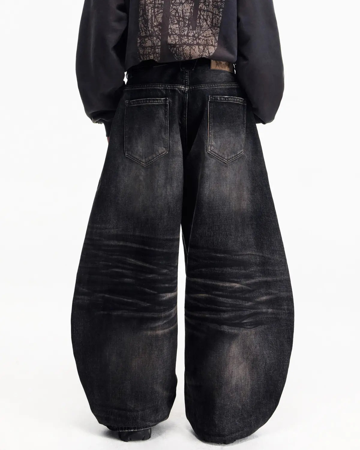 Peoplesense Washed Curved Jeans