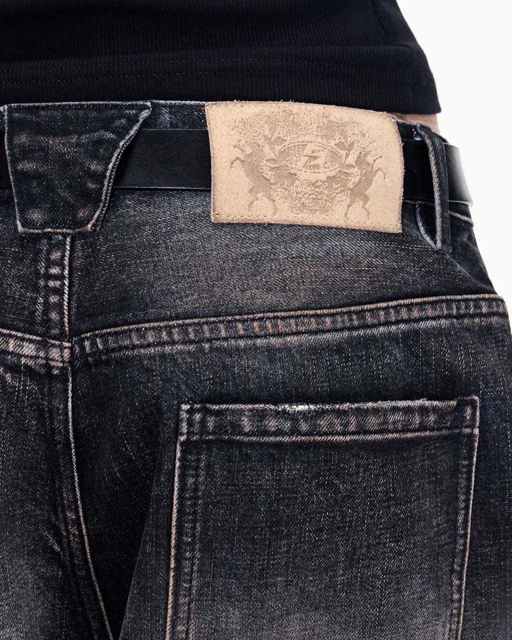 Peoplesense Washed Curved Jeans