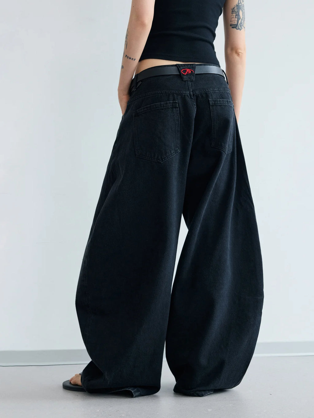 ぱせせ Peoplesense A-line Wide-leg Jeans Peoplesense A-line Wide-leg Jeans Black – peoplesense