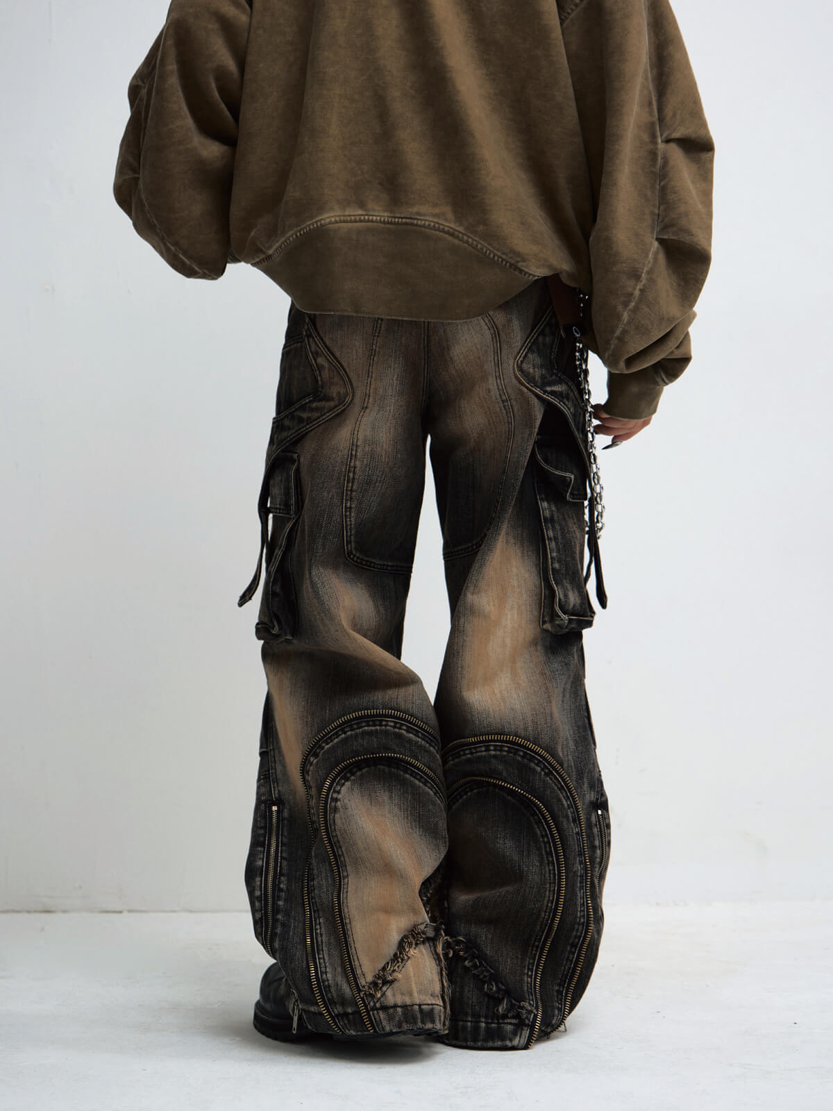 Peoplesense Mud-Dyed Pleated Wide Leg Jeans