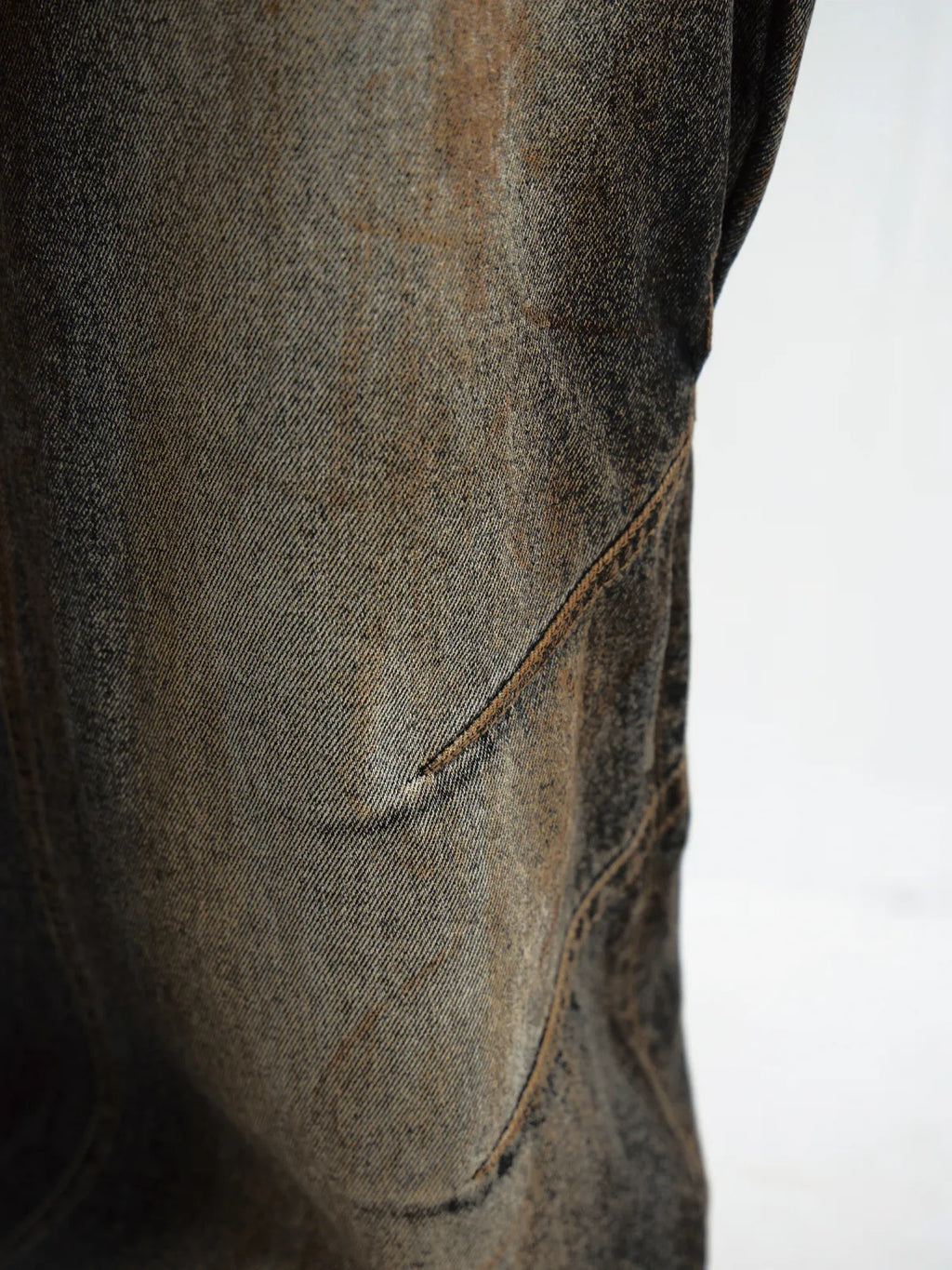 Peoplesense Mud-Dyed Straight-Leg Jeans with Camouflage Hem
