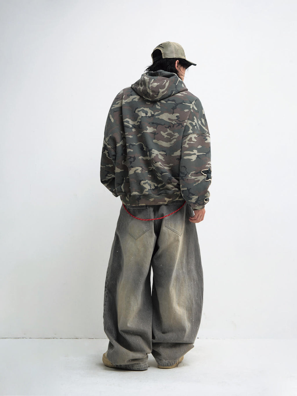 Peoplesense Vintage Camouflage Embroidered Hoodie